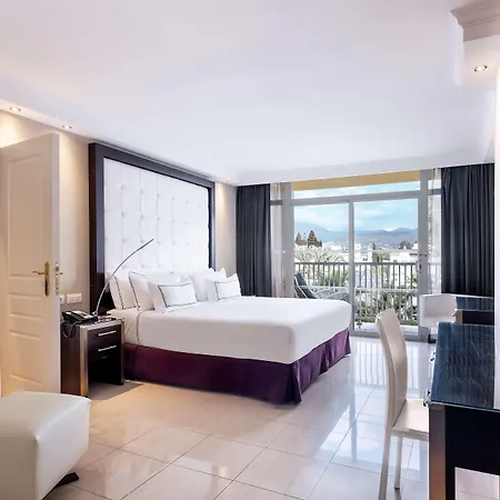 Me Hotel 5*
