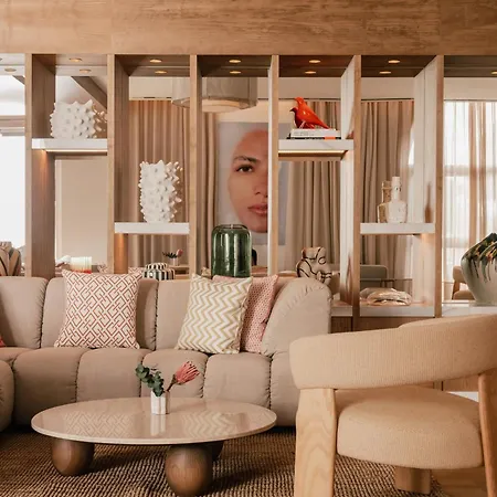 Me By Melia Готель 5*