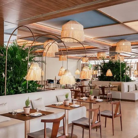 Me By Melia Marbellac