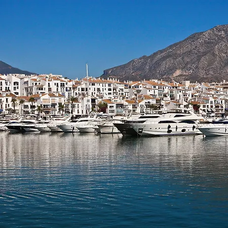 Me By Melia Marbellac