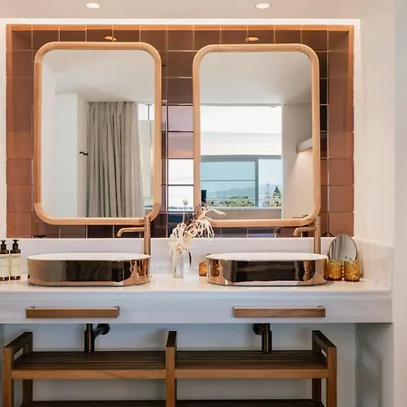 Me By Melia ホテル